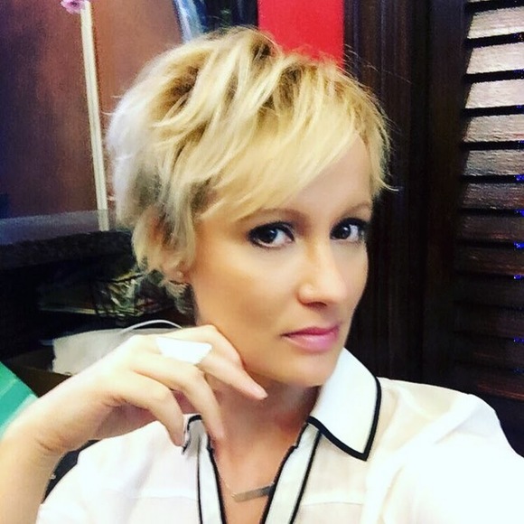 Meet your Posher, Orsi - Picture 1 of 1